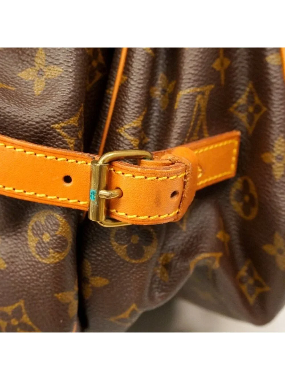 Louis Vuitton Shoulder Bag Monogram Saumur 35 Brown